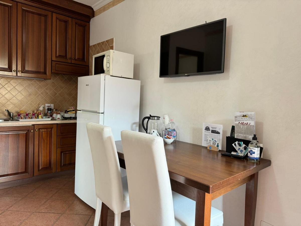 Euro House Inn Airport Fiumicino Exteriör bild