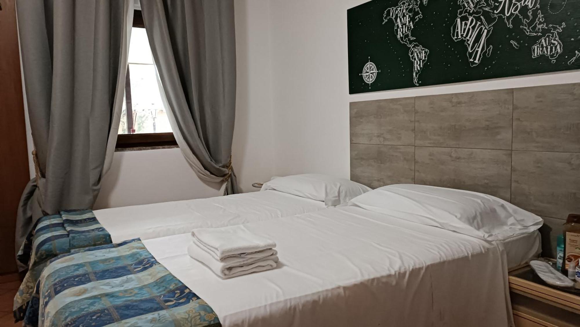 Euro House Inn Airport Fiumicino Exteriör bild