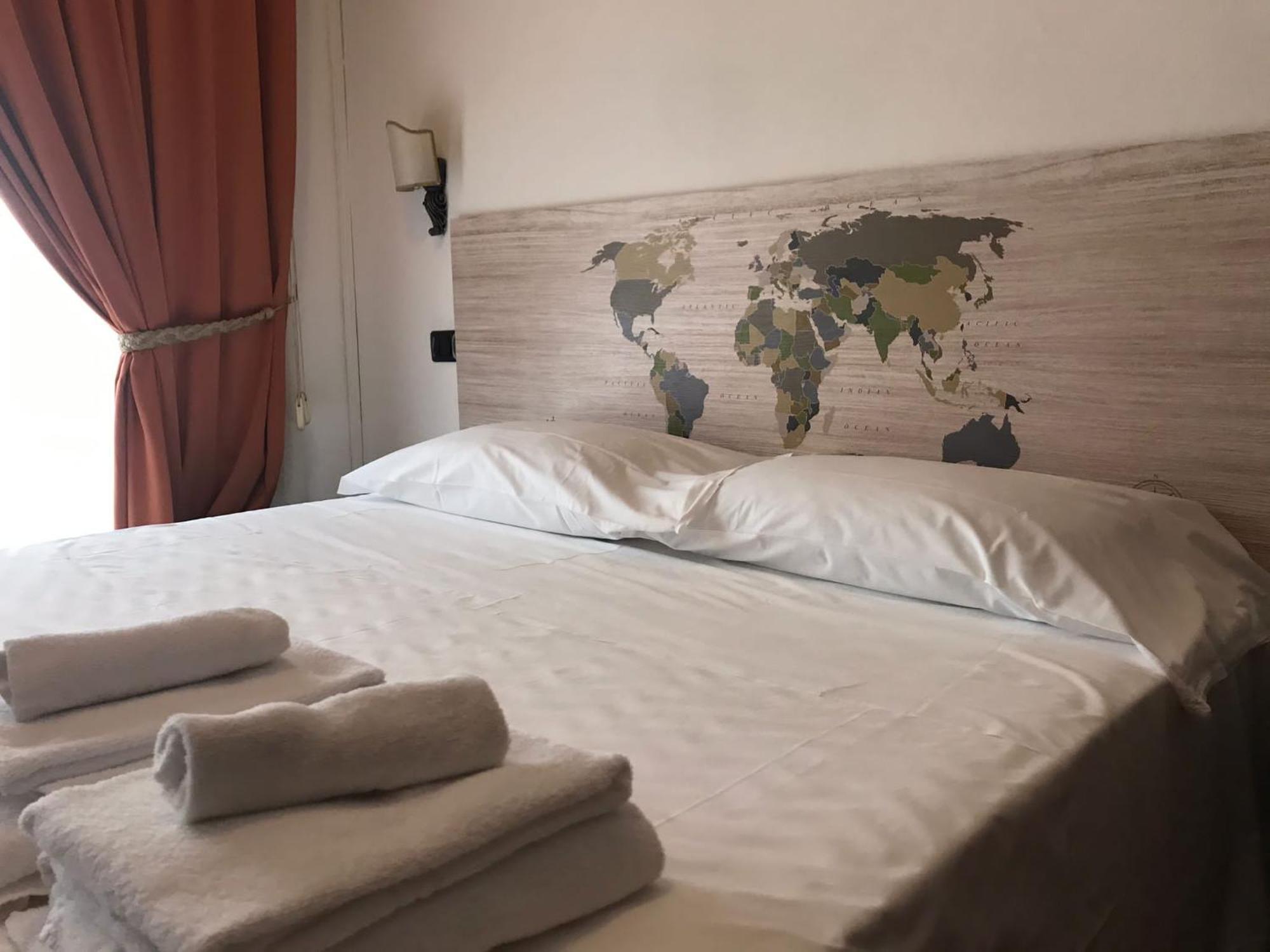 Euro House Inn Airport Fiumicino Exteriör bild