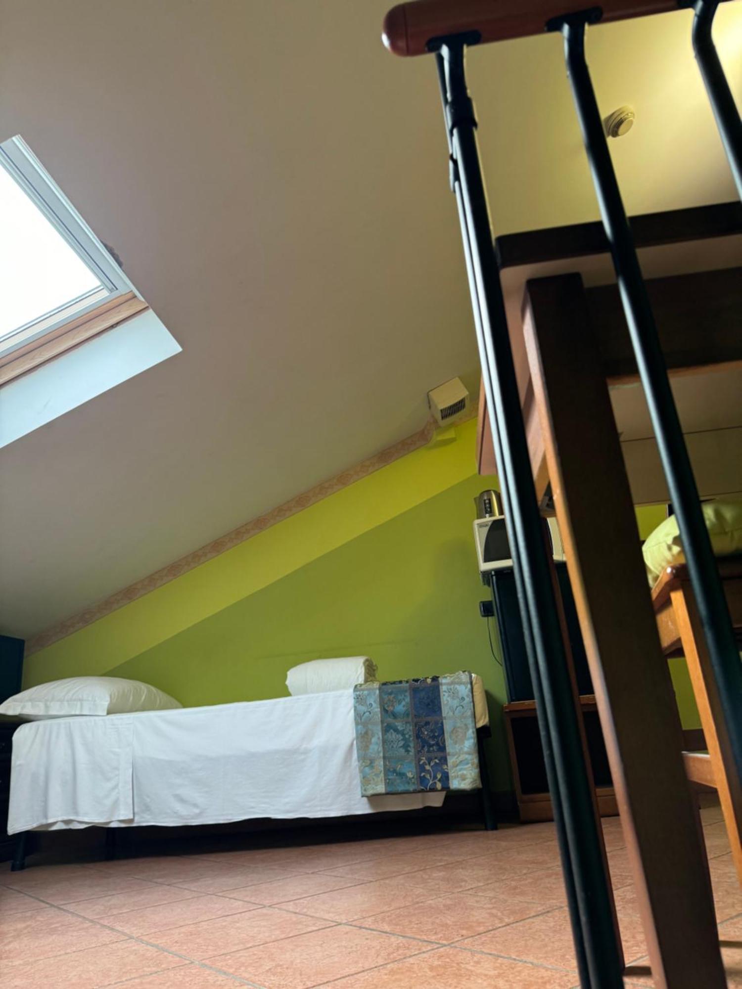 Euro House Inn Airport Fiumicino Exteriör bild