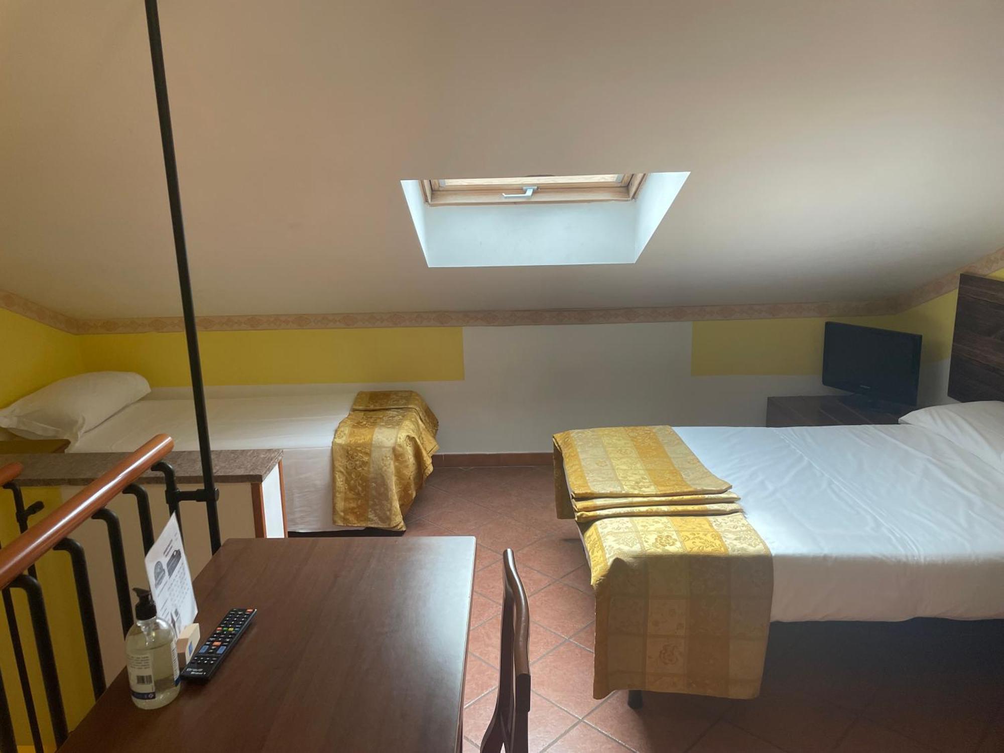 Euro House Inn Airport Fiumicino Exteriör bild