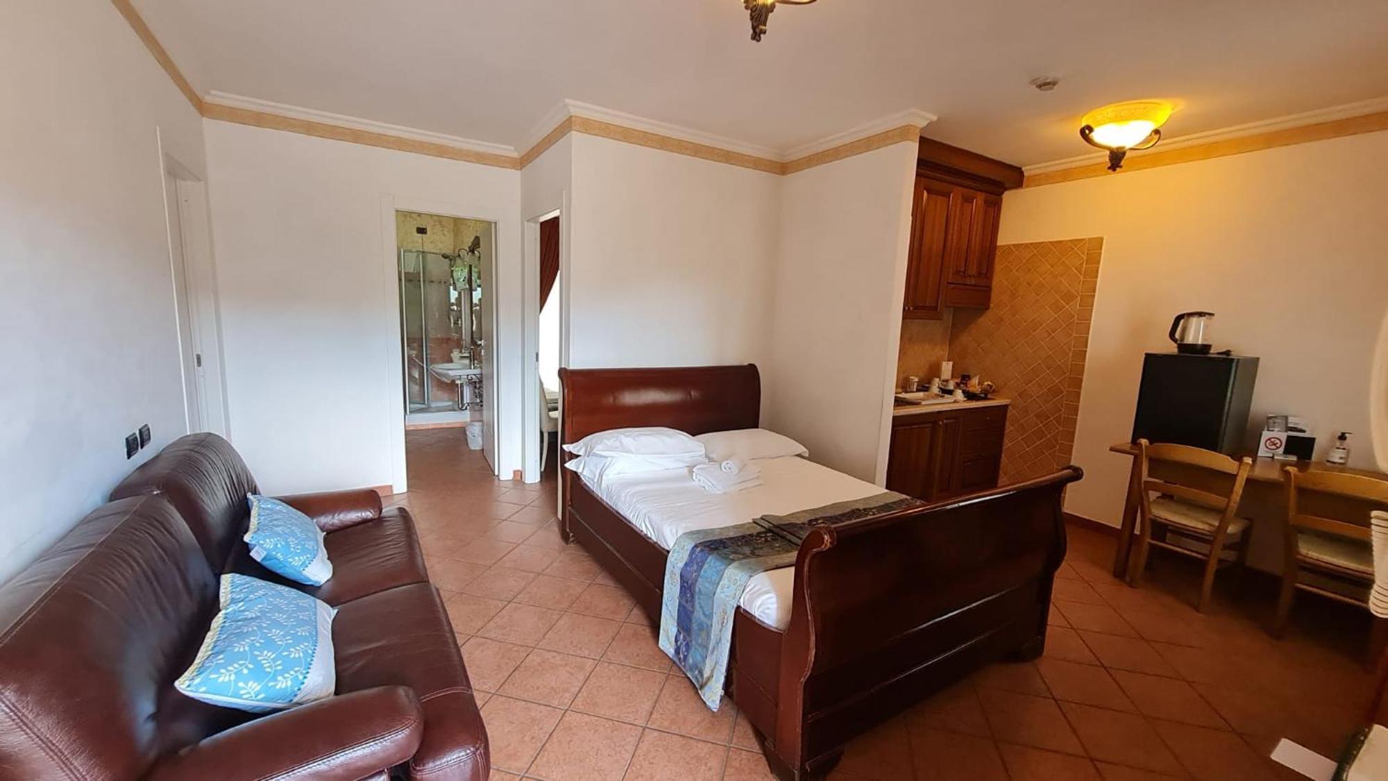 Euro House Inn Airport Fiumicino Exteriör bild